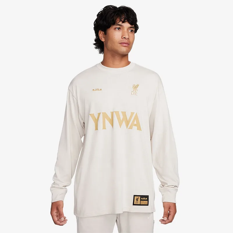 Camisa LeBron James Liverpool FC - Torcedor